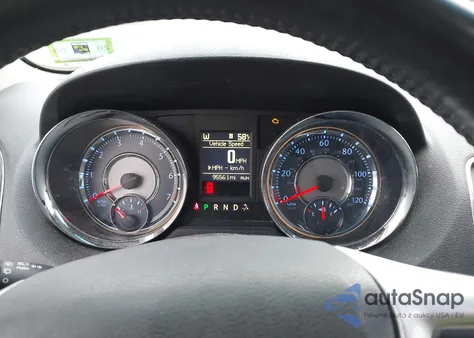 2014 Chrysler Town & Country Touring from USA, damaged, VIN 2C4RC1BG1ER272939